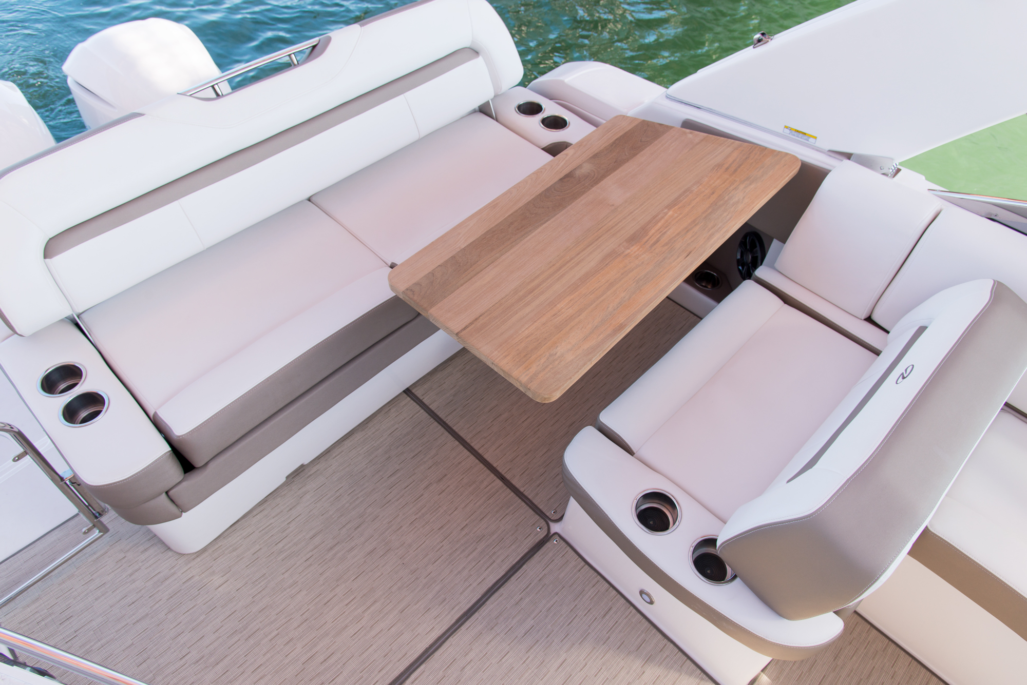 33XO_inset_17_215-2k