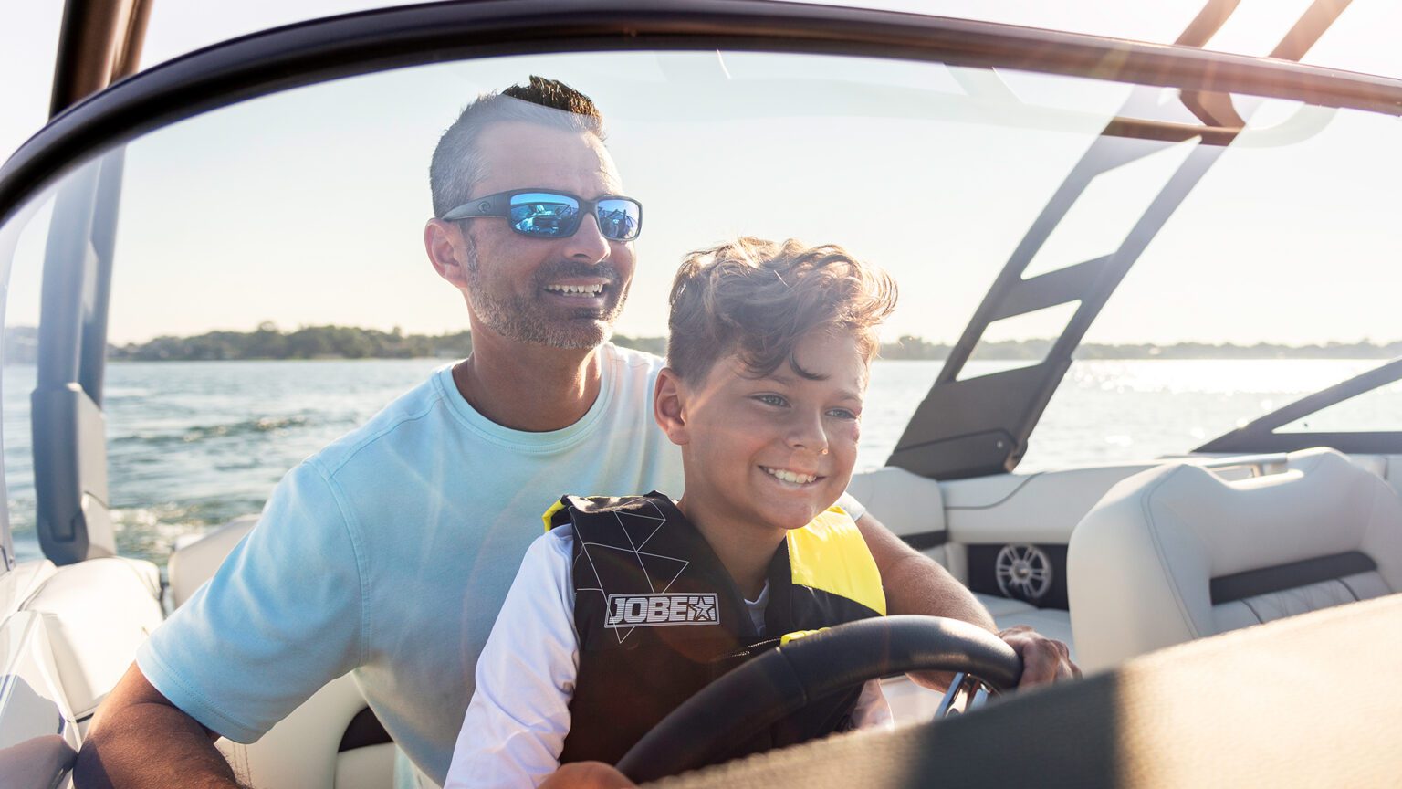 LS2-Windshield-1536×864