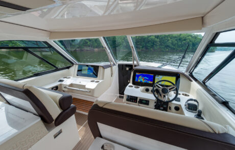 LS36_inset_22_266-2k-3