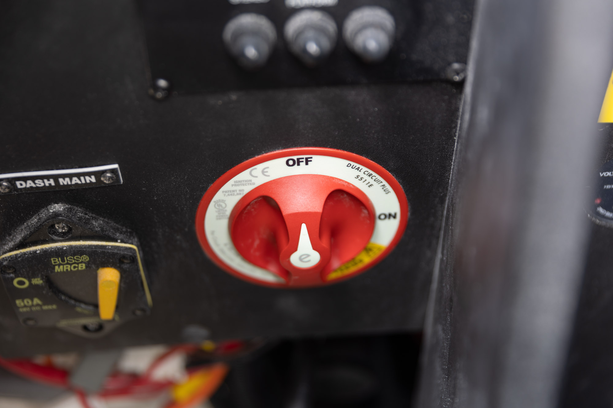 LS6Surf_Inset_24_0020-2k